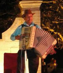 accordion players near me nashik india