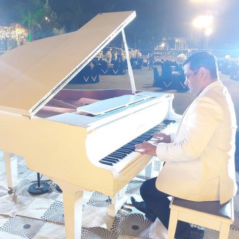 best pianist nashik
