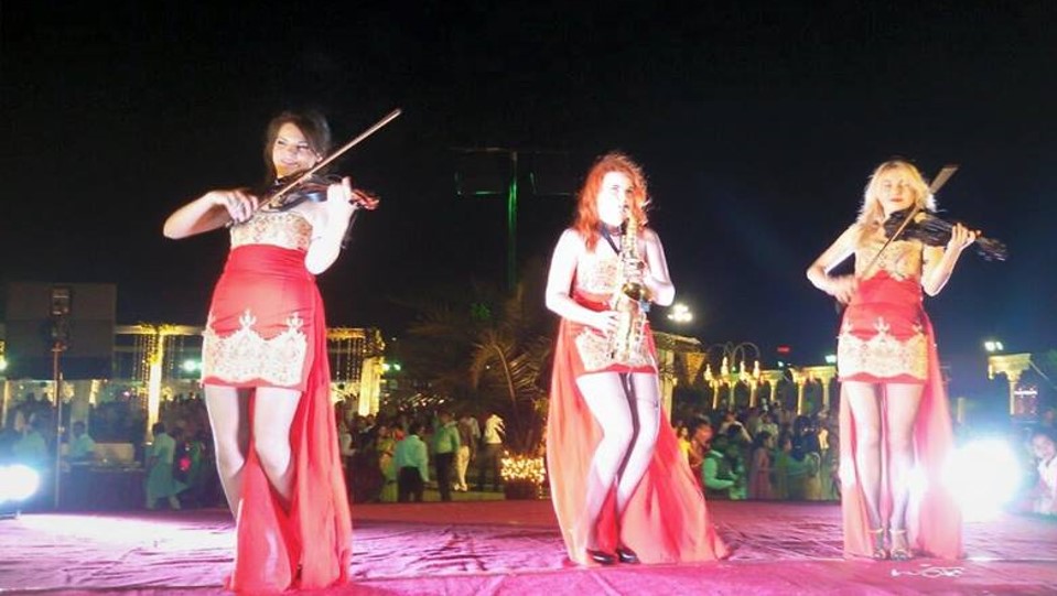 female trio musicians nashik